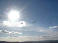 sunsetflying.jpg (18222 bytes)
